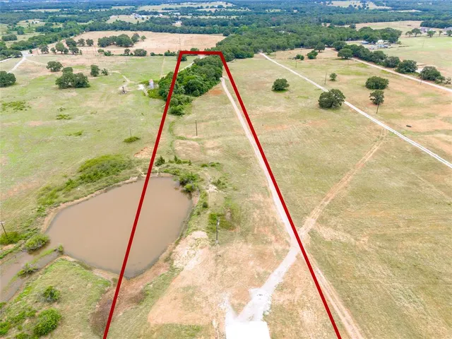 $325,000 | 1551 County Road 1480, Chico, TX 76431