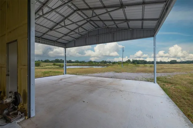 a view of a lake from a yard