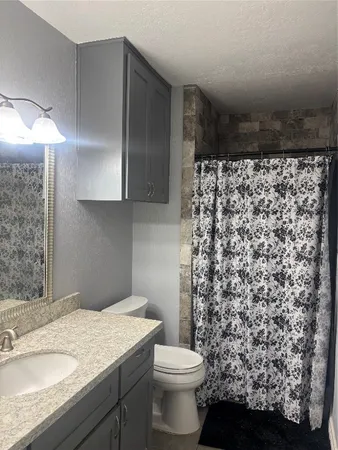 $1,800 | 1135 Greencroft Street, Channelview, TX 77530