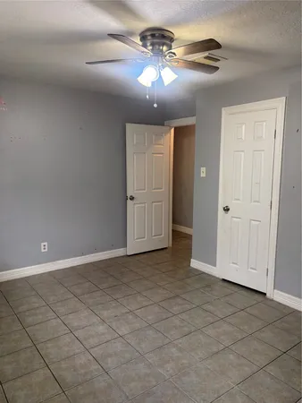 $1,900 | 1135 Greencroft Street, Channelview, TX 77530