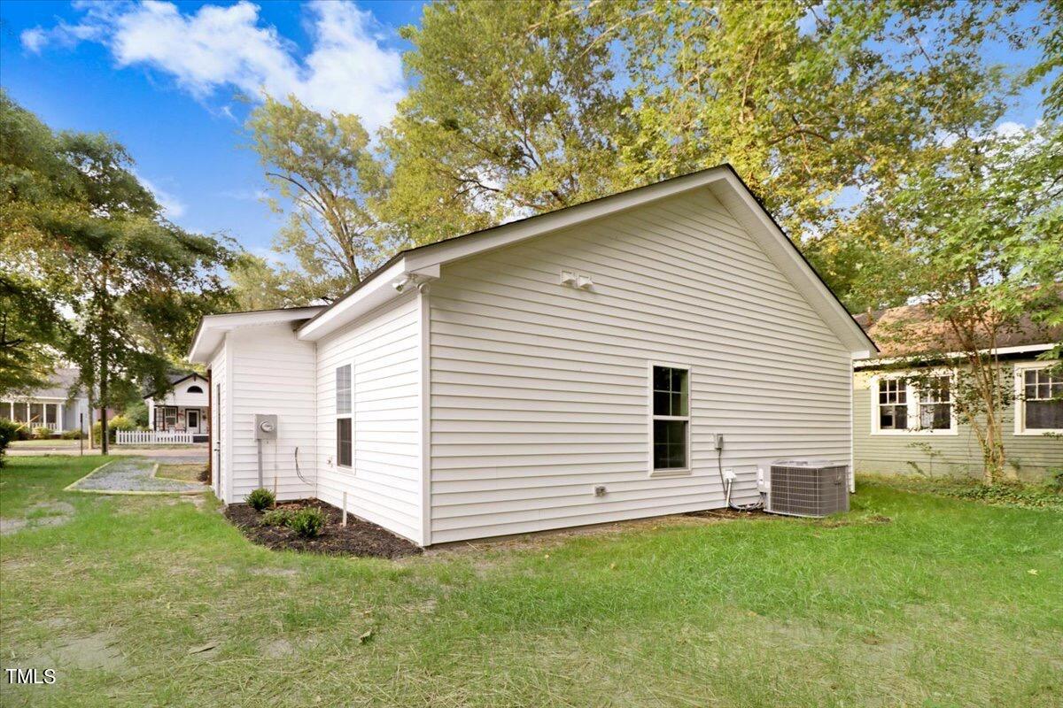 309 Ridley Street Louisburg, NC 27549 - Photo 6 of 21 IMG_9832