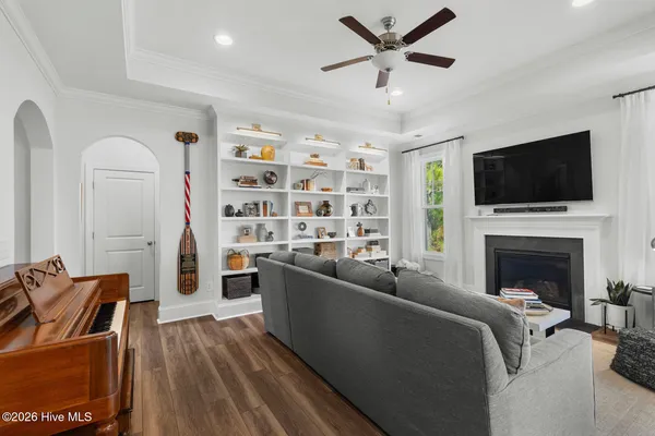 $3,200 | 173 North Passerine Path, Hampstead, NC 28443