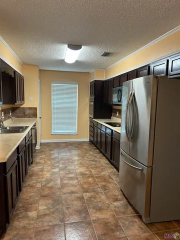 $1,850 | 7544 Barbara Cohn Place, Baton Rouge, LA 70811