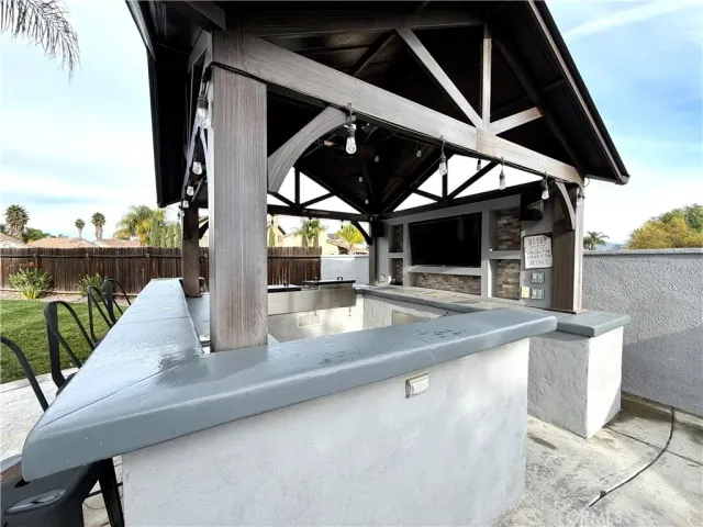 a view of outdoor space