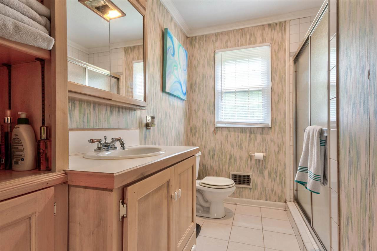 3006 Edgetone Drive Raleigh, NC 27604 - Photo 8 of 21 Bathroom
