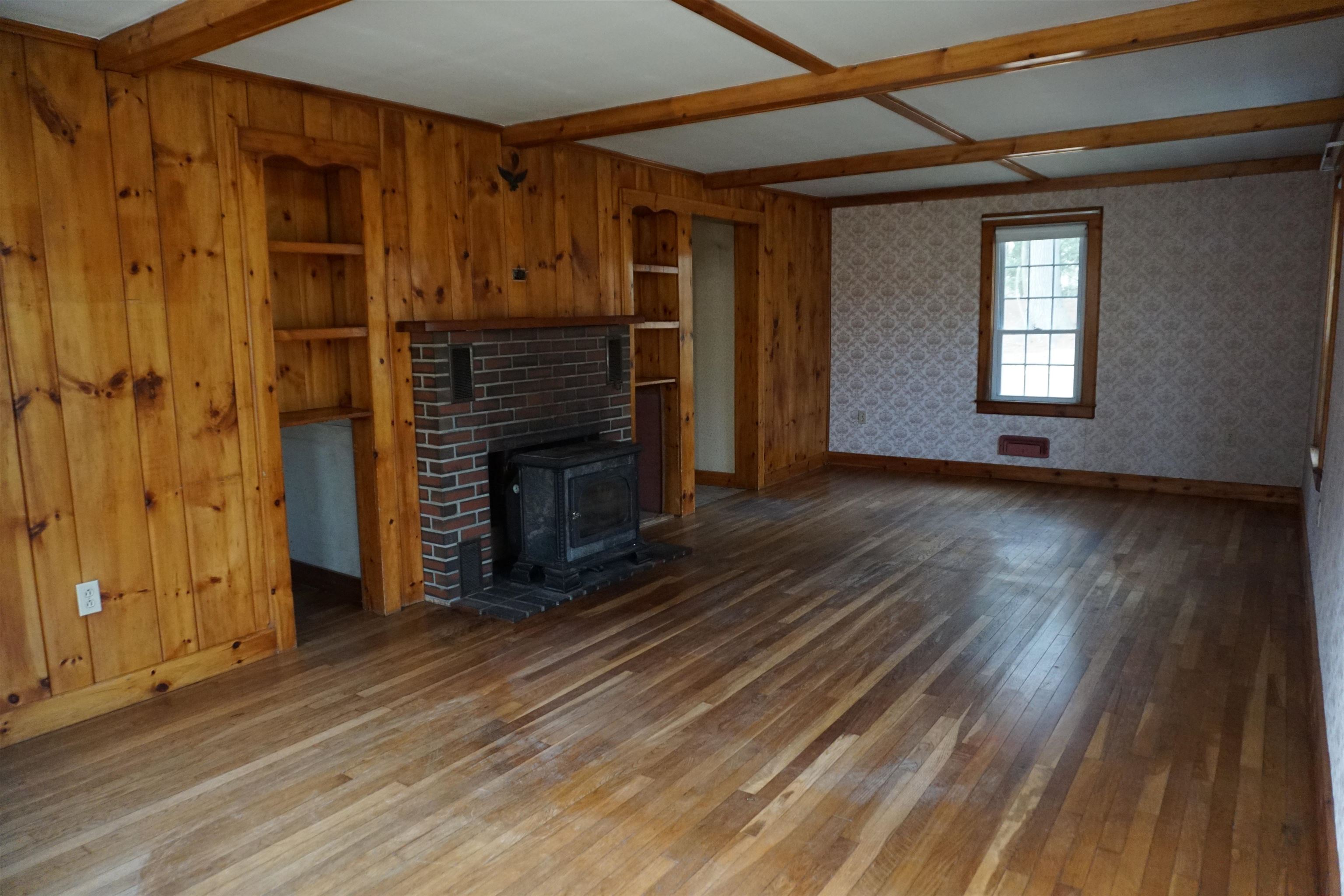 245 Briar Hill Road Hopkinton, NH 03229 - Photo 13 of 22