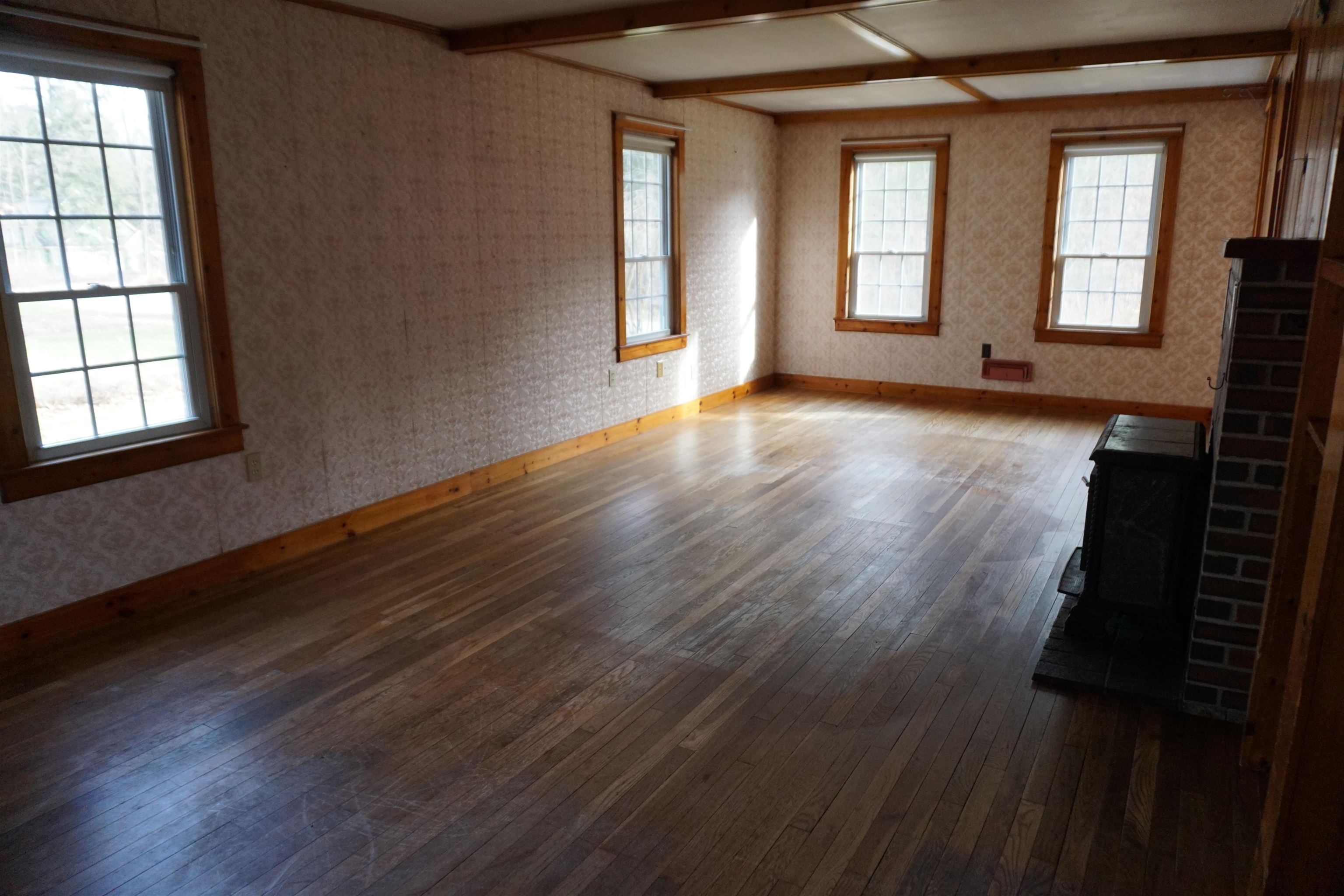 245 Briar Hill Road Hopkinton, NH 03229 - Photo 14 of 22