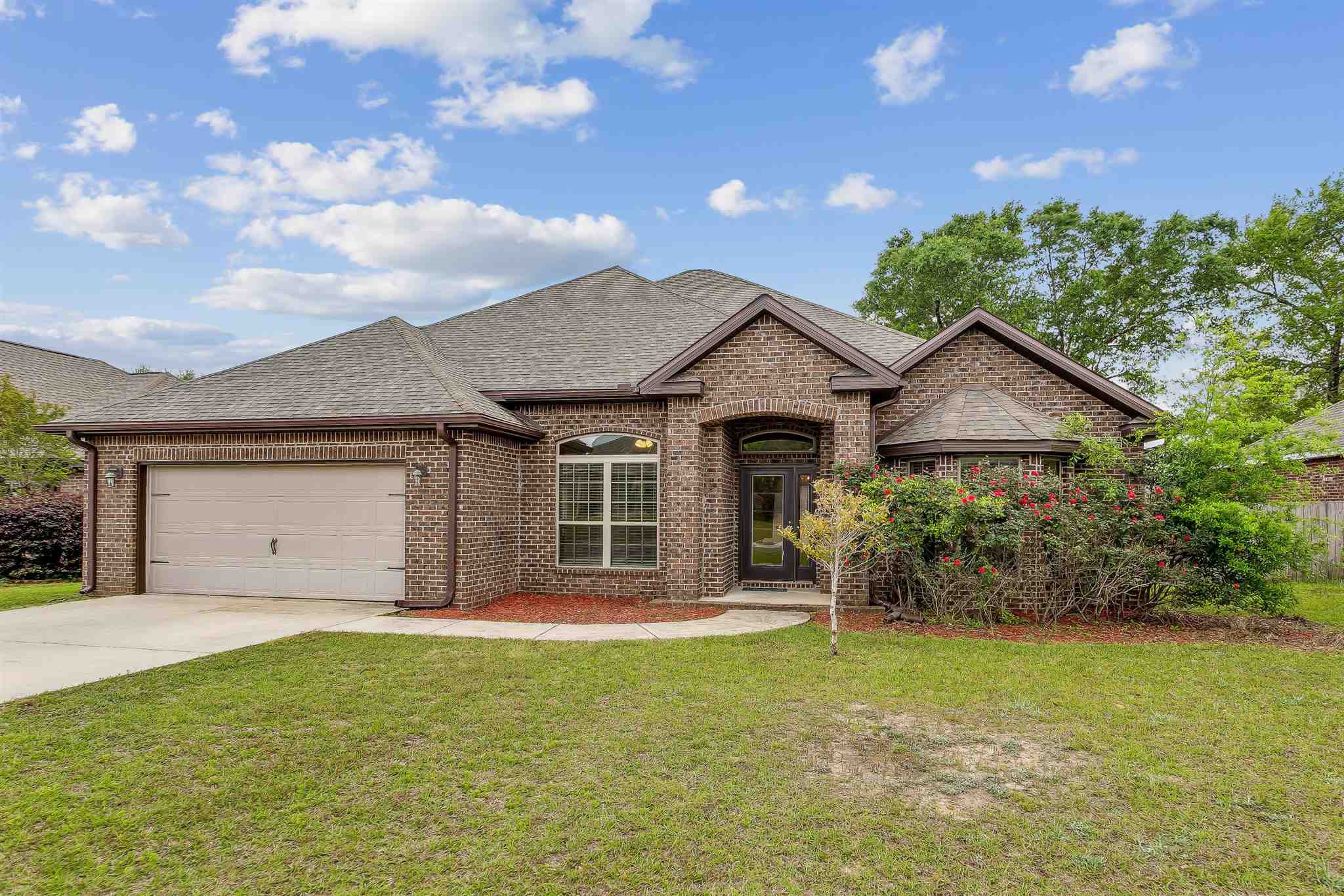 5954 Rustic Ridge Circle Milton, FL 32570 - Photo 3 of 33 Gallery Image 3