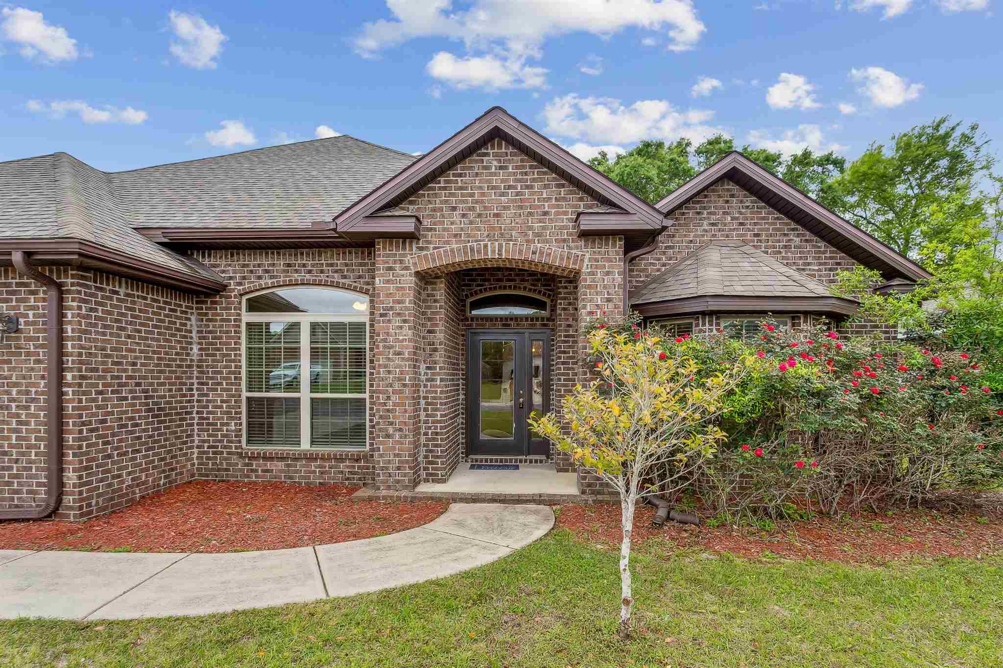 5954 Rustic Ridge Circle Milton, FL 32570 - Photo 4 of 33 Gallery Image 4