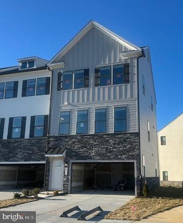 411 Ensemble Way Frederick, MD 21701 - Photo 2 of 58