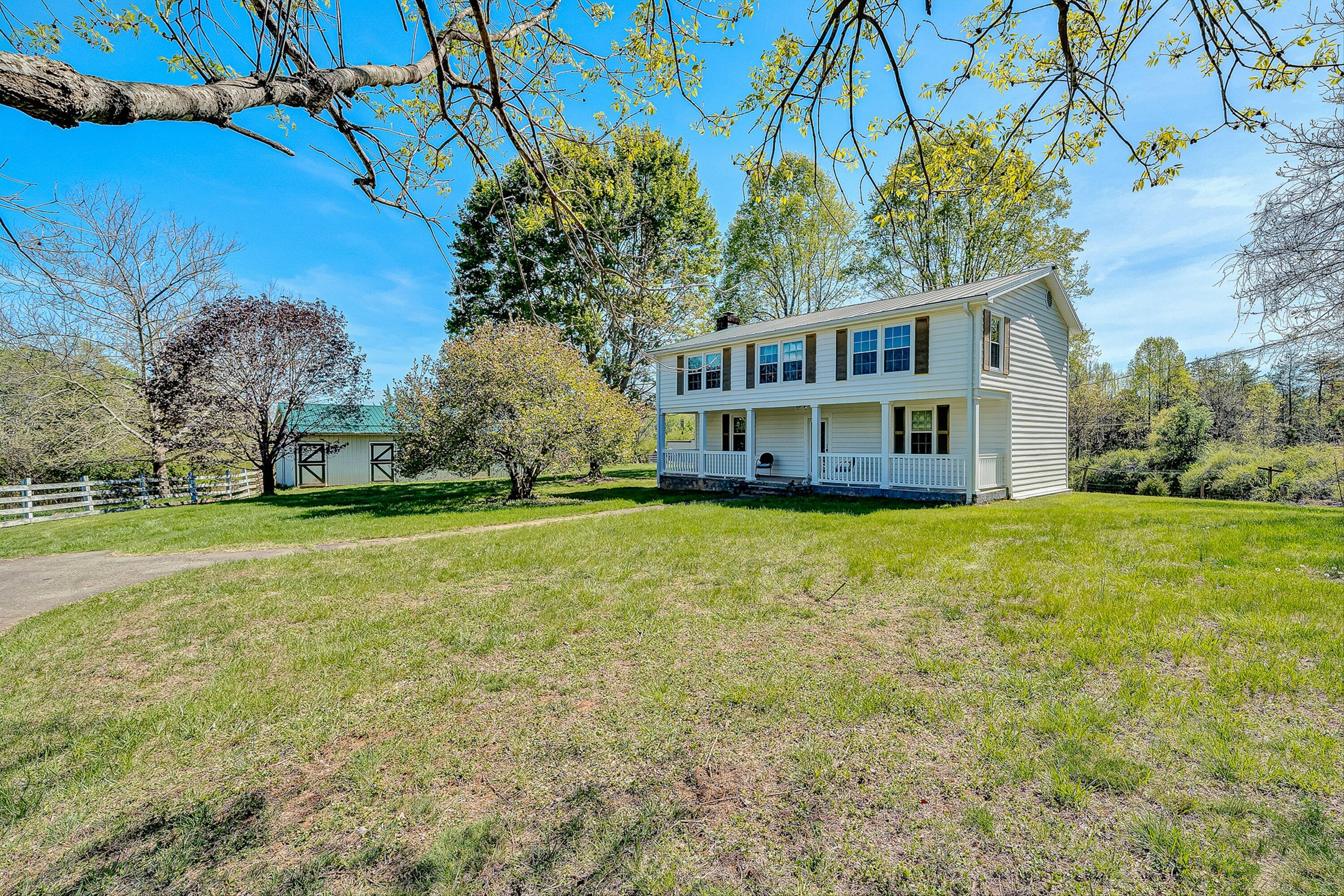 1220 Holley Ridge Road Henry, VA 24102 - Photo 3 of 69 02-VM-01608