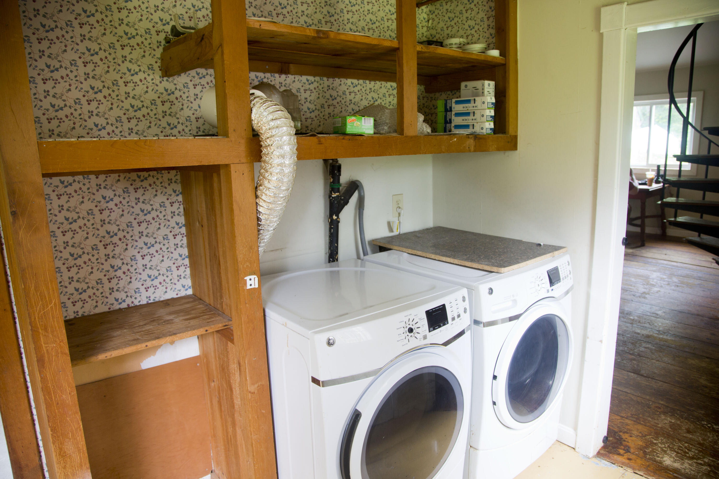 351 Etna Road Plymouth, ME 04969 - Photo 12 of 44 Laindry Room