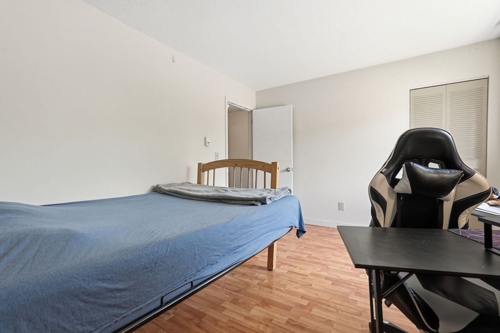 170 East Hadley Road, Unit 120 Amherst, MA 01002 - Photo 19 of 33