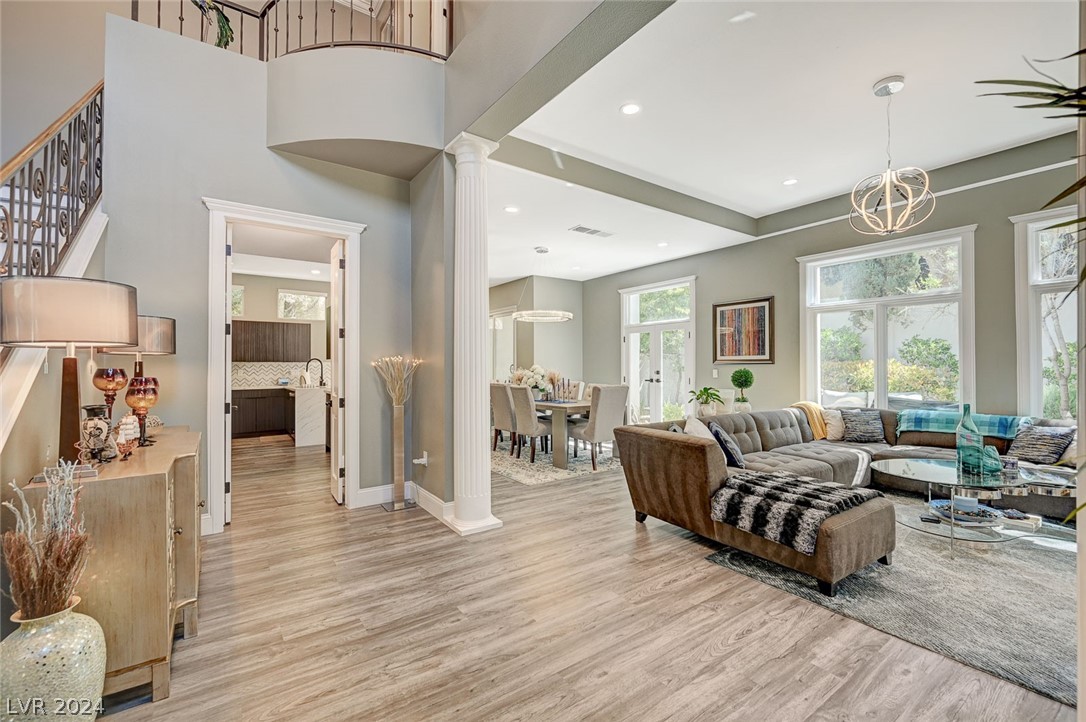 9005 Robinson Ridge Drive Las Vegas, NV 89117 - Photo 3 of 99