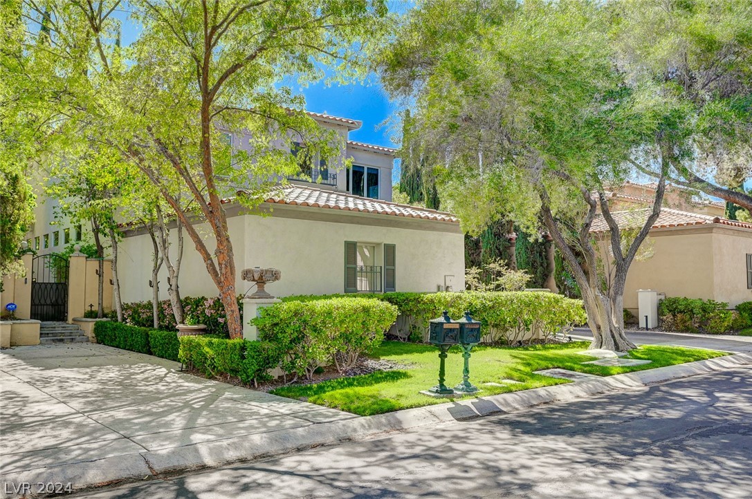 9005 Robinson Ridge Drive Las Vegas, NV 89117 - Photo 8 of 99