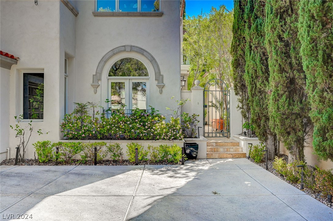 9005 Robinson Ridge Drive Las Vegas, NV 89117 - Photo 9 of 99