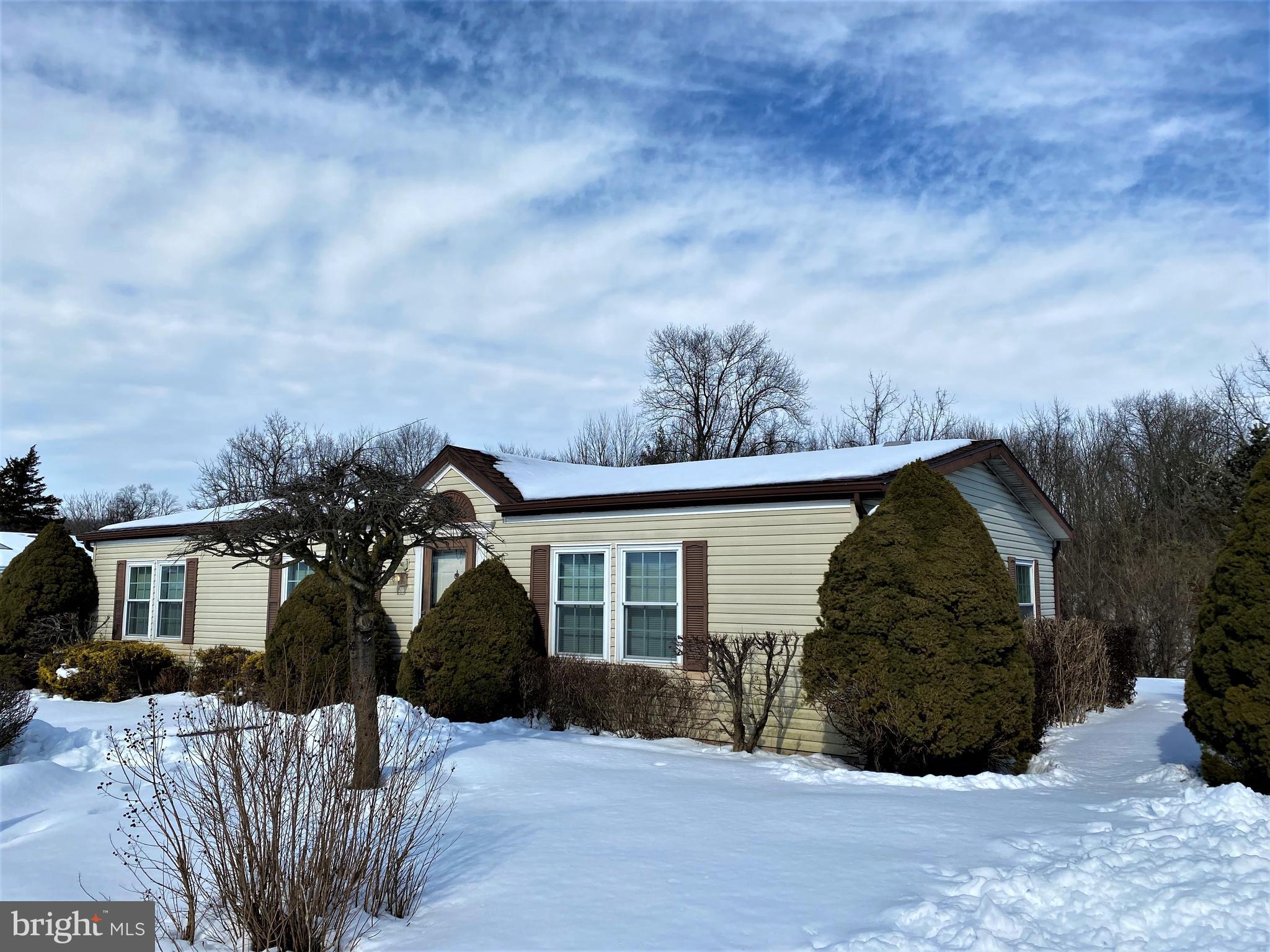 122 Heister Road Birdsboro, PA 19508 - Photo 2 of 18 Gallery Image 2