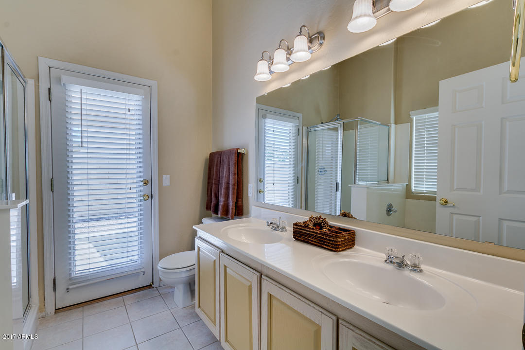 1517 West Shellfish Drive Gilbert, AZ 85233 - Photo 19 of 30 21-Shellfish