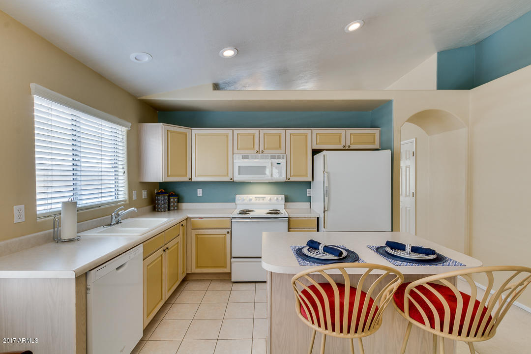 1517 West Shellfish Drive Gilbert, AZ 85233 - Photo 9 of 30 10-Shellfish