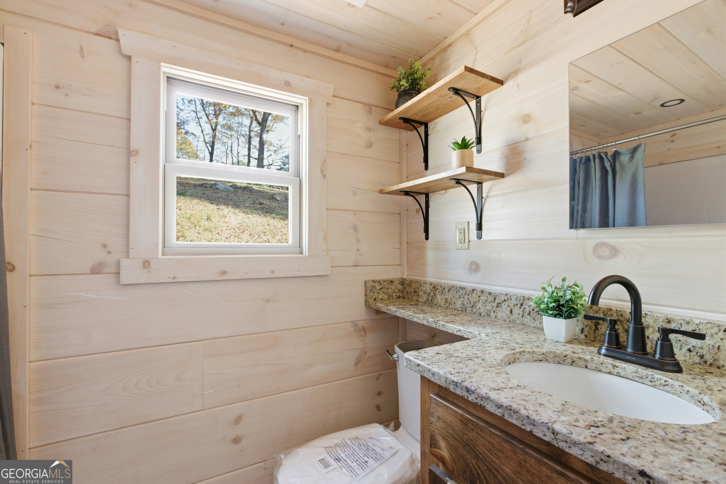 527 Saunders Road Franklin, NC 28734 - Photo 15 of 18