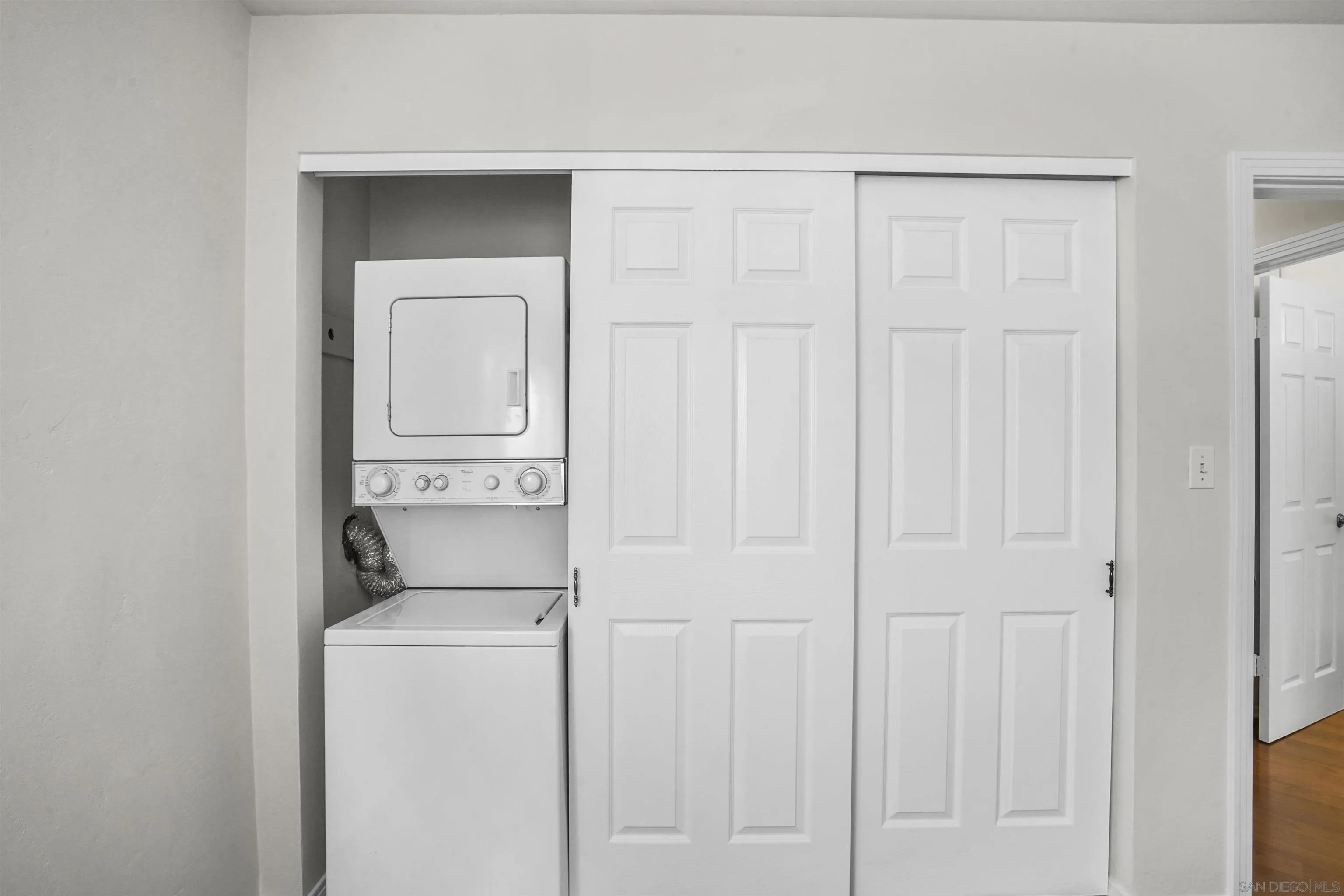 734 E Avenue Coronado, CA 92118 - Photo 23 of 30