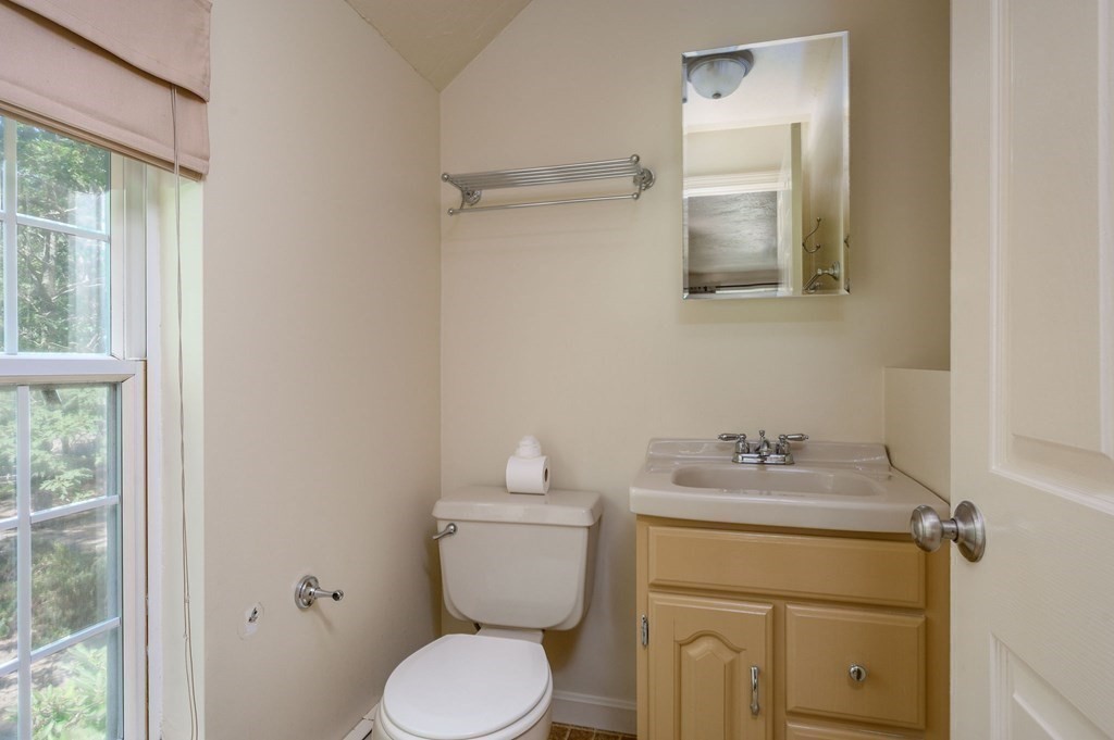 123 Sampsons Mill Road Mashpee, MA 02649 - Photo 18 of 33 Gallery Image 18