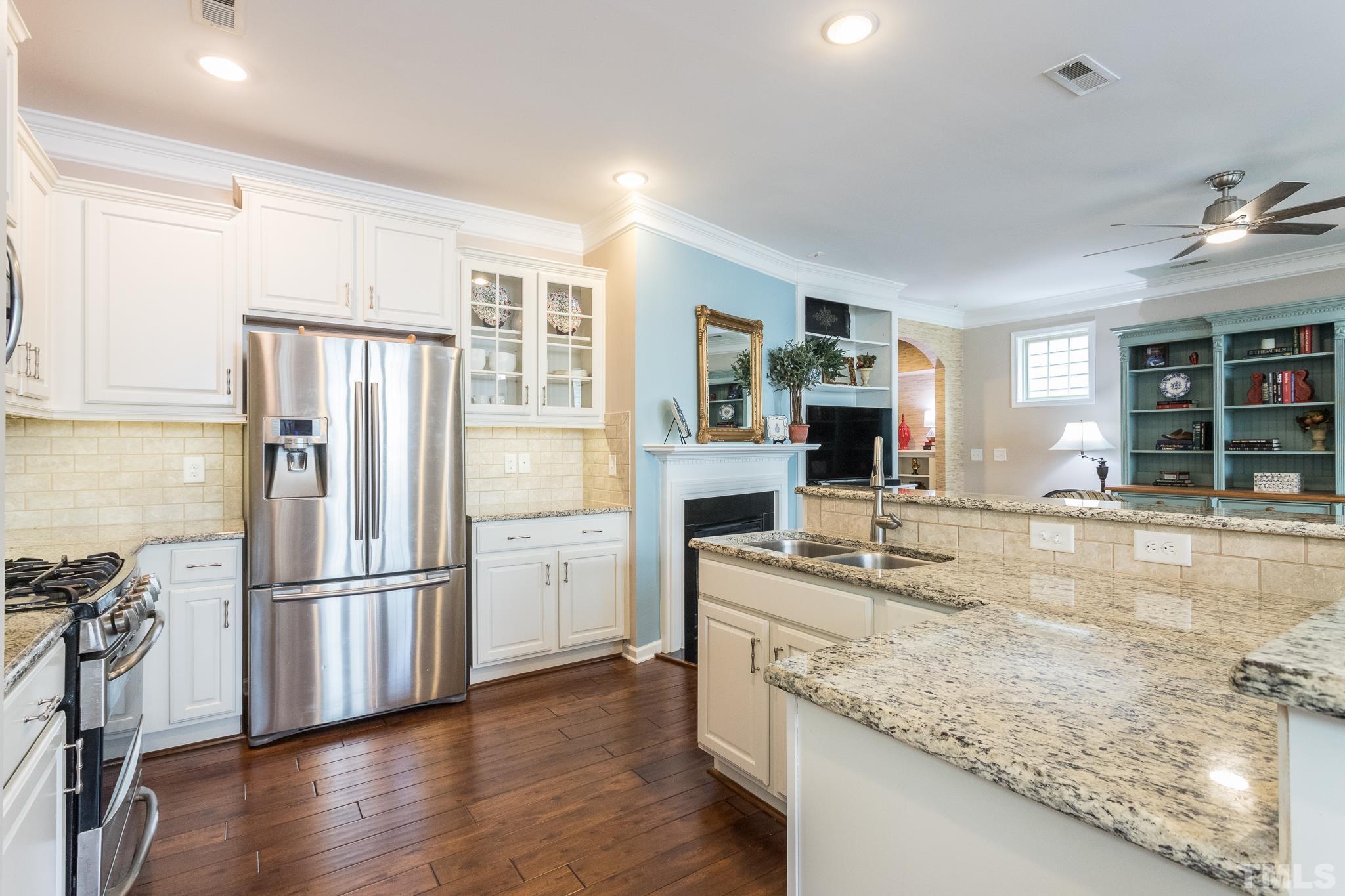5524 Wade Park Boulevard Raleigh, NC 27607 - Photo 22 of 39
