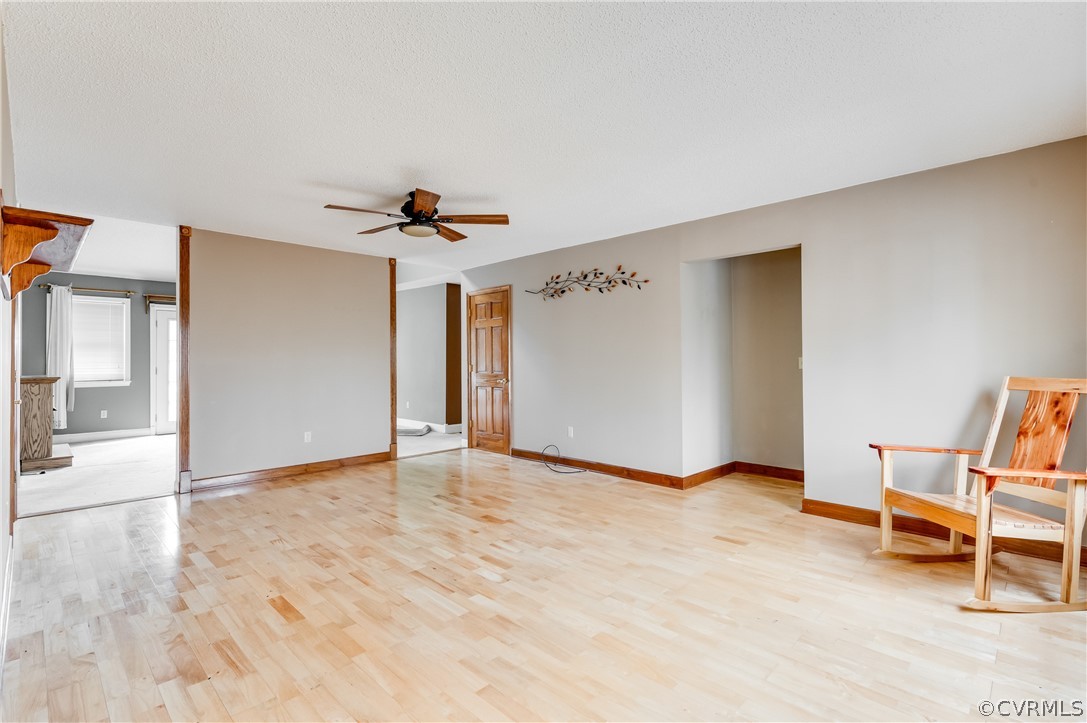 3325 Vaidens Pond Road Lanexa, VA 23089 - Photo 5 of 25 Gallery Image 5