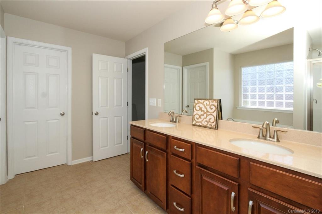 9720 Woburn Road Charlotte, NC 28277 - Photo 31 of 48 Gallery Image 31