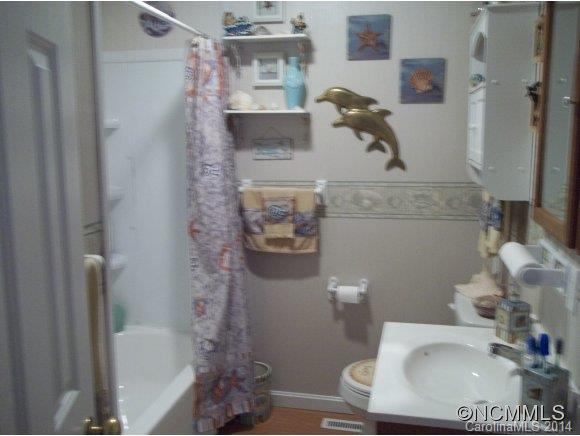 2027 Chase High Road Forest City, NC 28043 - Photo 8 of 24 Gallery Image 8