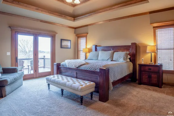 $1,325,000 | 1824 North 700 Road, Baldwin City, KS 66006