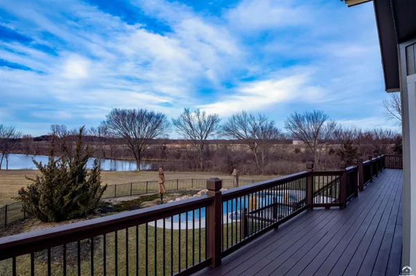 $1,350,000 | 1824 North 700 Road, Baldwin City, KS 66006
