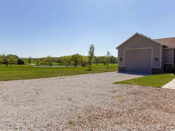 $1,325,000 | 1824 North 700 Road, Baldwin City, KS 66006