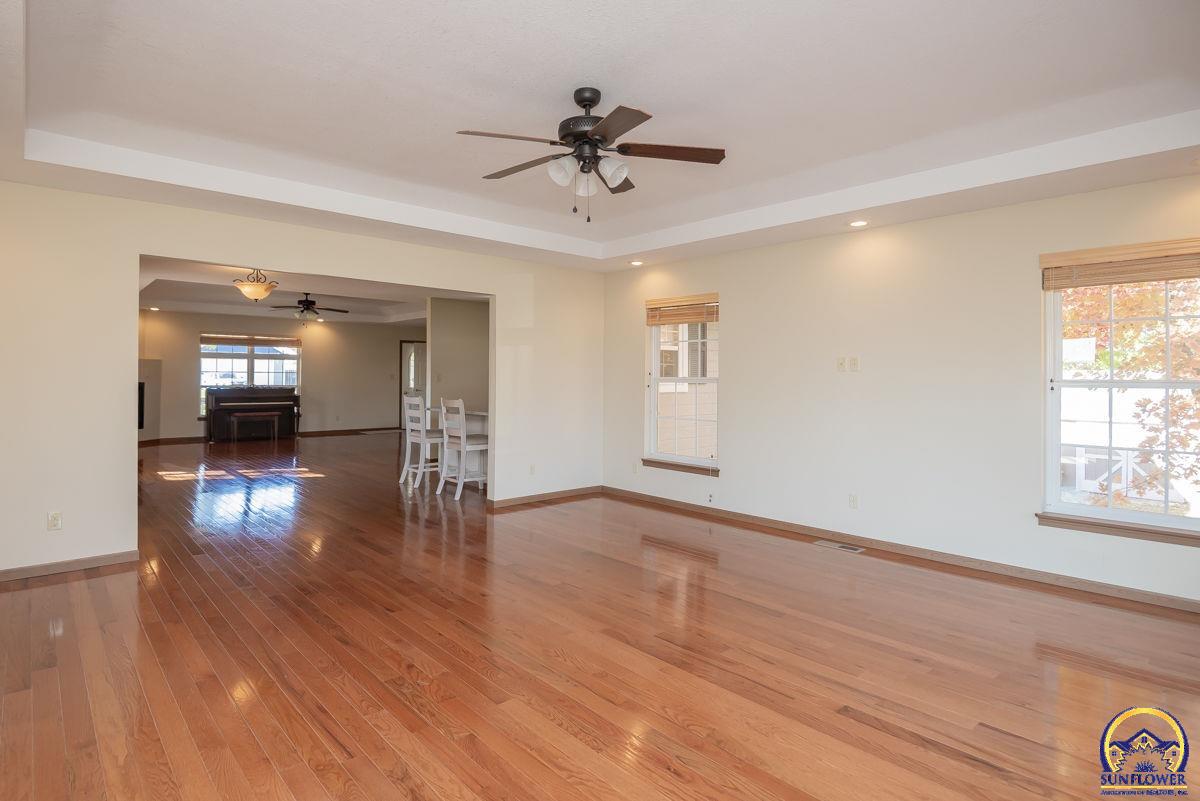 302 Sunset Lane Maple Hill, KS 66507 - Photo 12 of 43