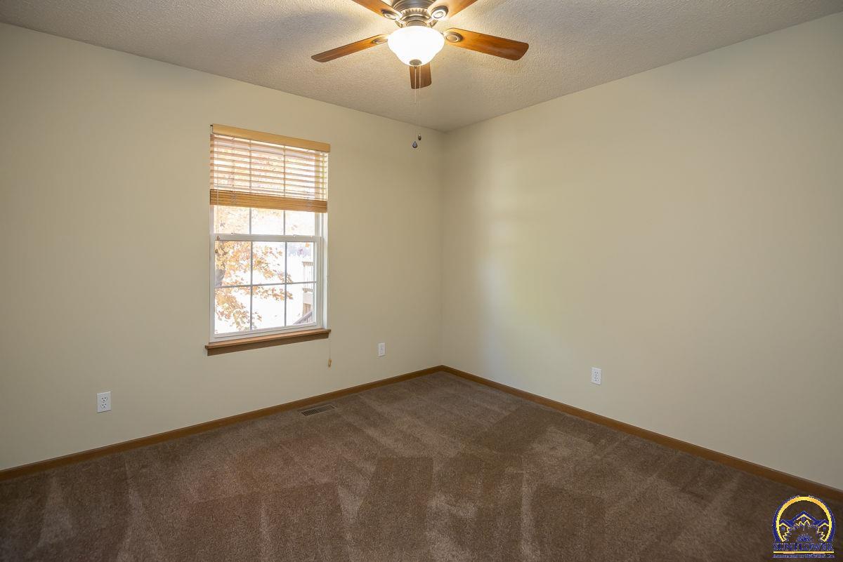 302 Sunset Lane Maple Hill, KS 66507 - Photo 20 of 43
