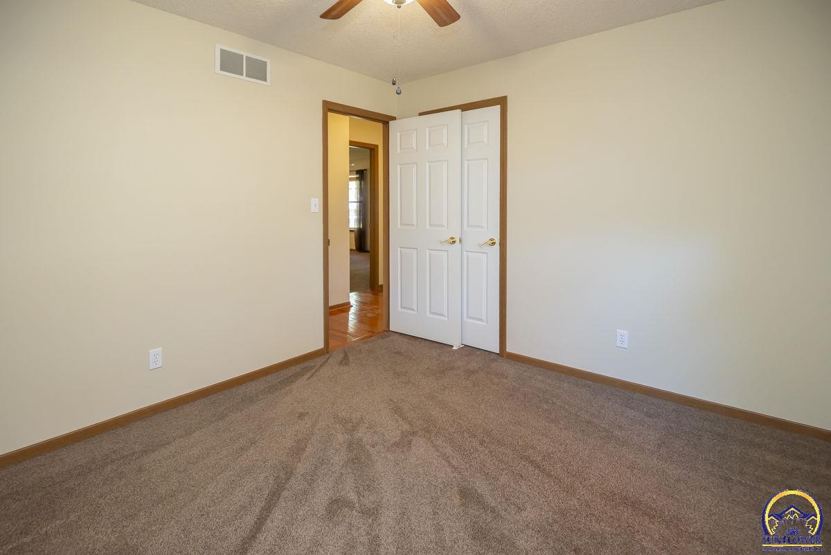 302 Sunset Lane Maple Hill, KS 66507 - Photo 21 of 43