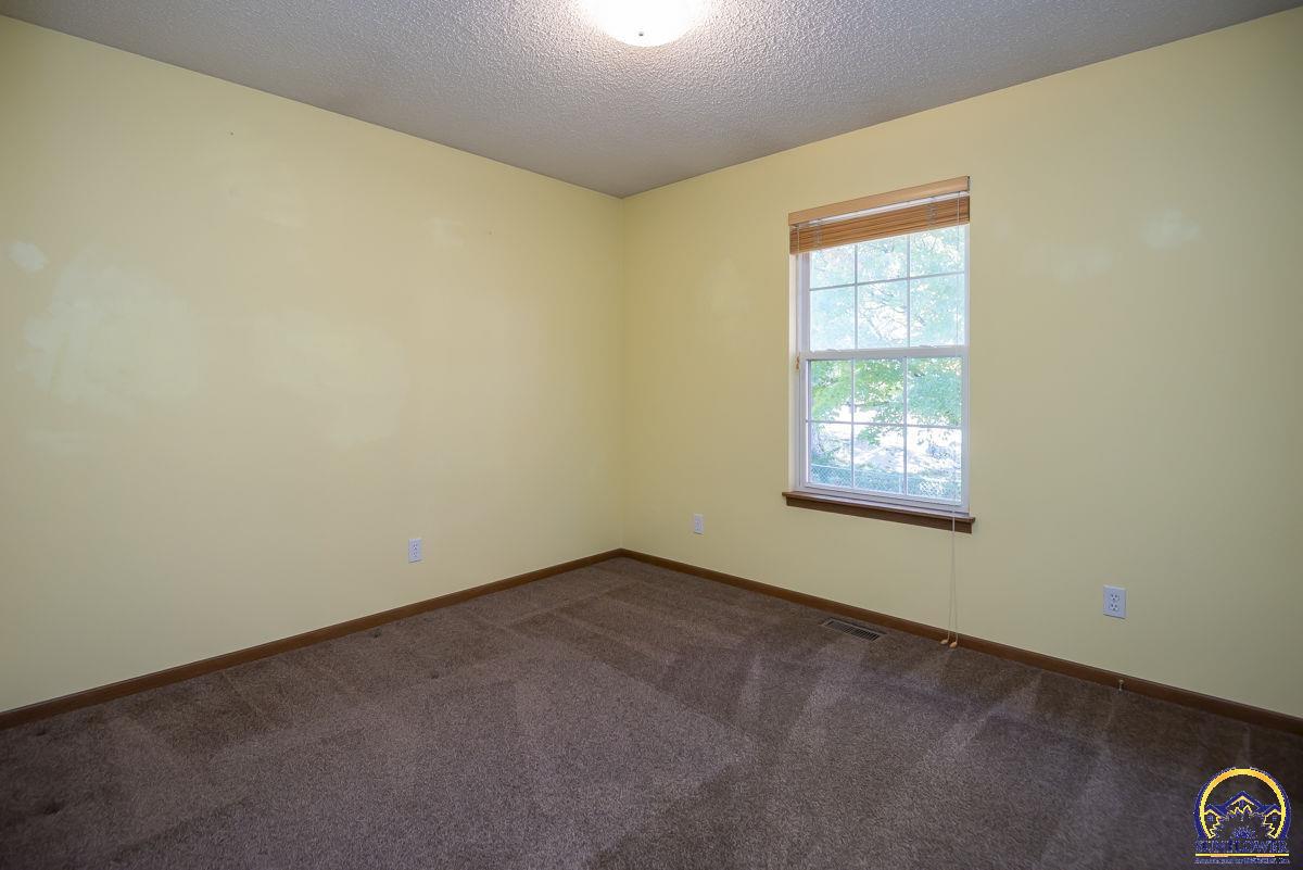 302 Sunset Lane Maple Hill, KS 66507 - Photo 22 of 43