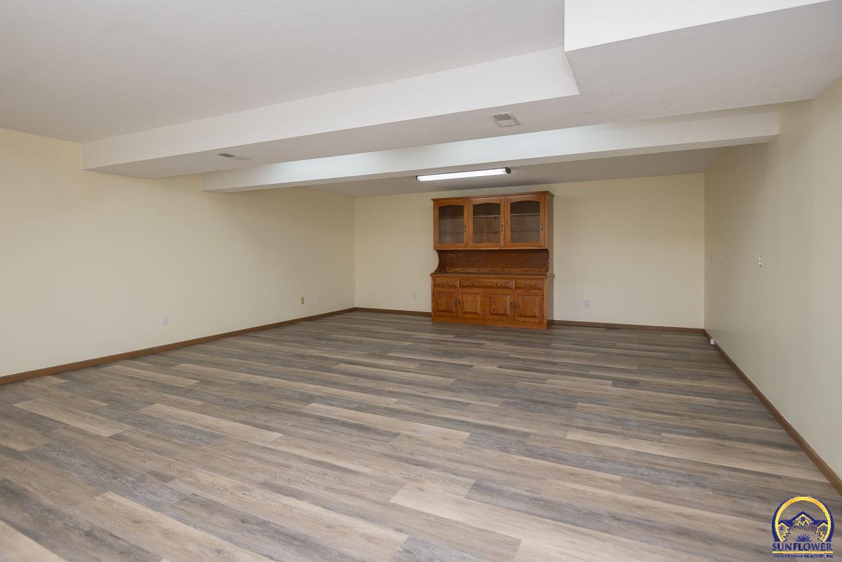 302 Sunset Lane Maple Hill, KS 66507 - Photo 26 of 43