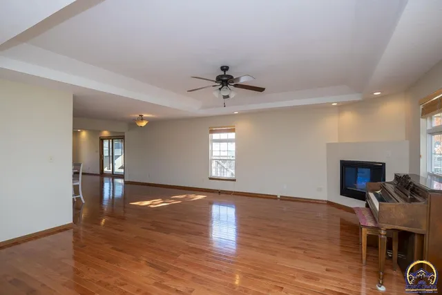 $359,500 | 302 Sunset Lane, Maple Hill, KS 66507