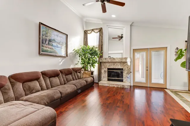 $489,999 | 5118 Emerald Fell Court, Antelope, CA 95843