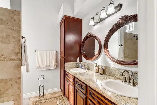 $489,999 | 5118 Emerald Fell Court, Antelope, CA 95843