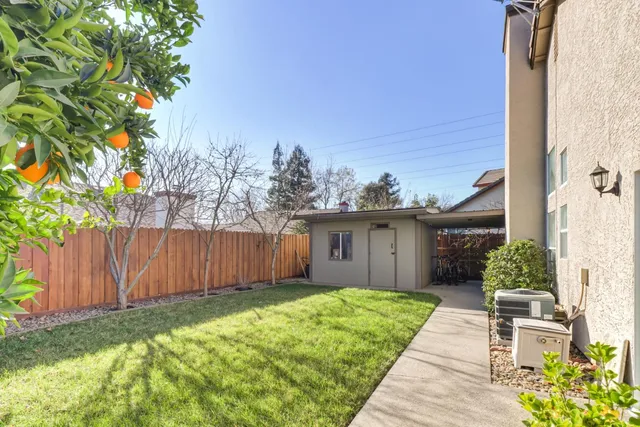 $489,999 | 5118 Emerald Fell Court, Antelope, CA 95843