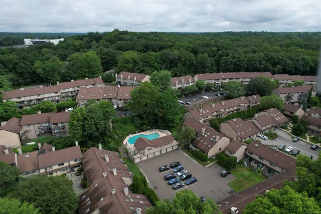 $518,000 | 2289 Bedford Street, Unit A6, Stamford, CT 06905