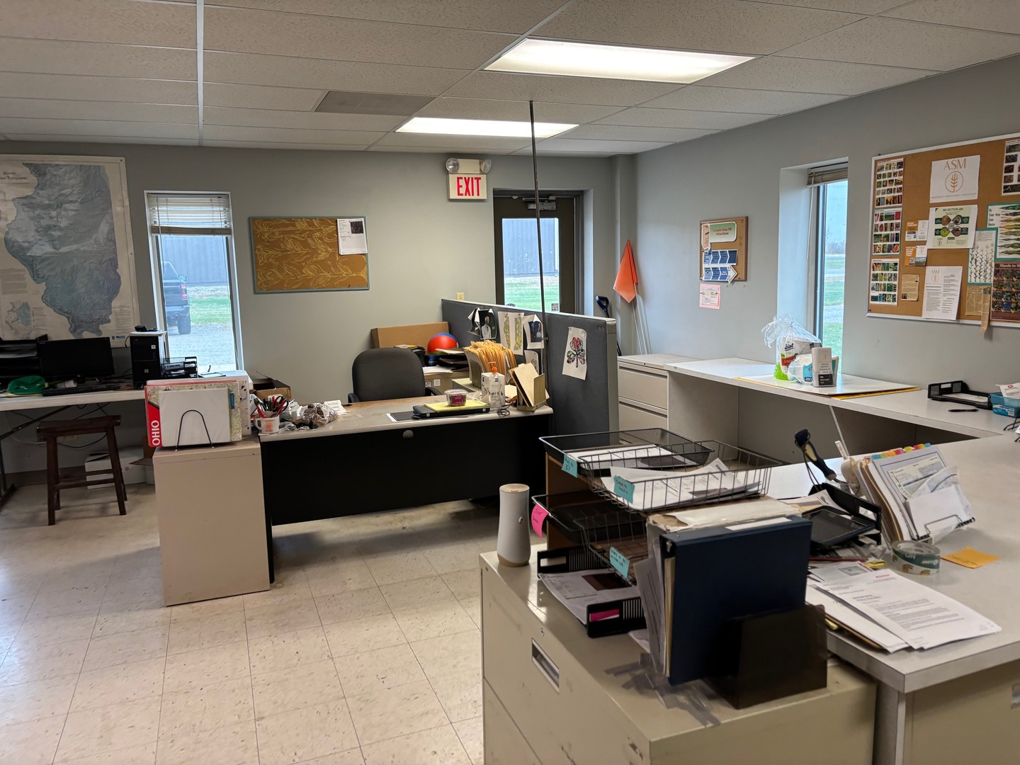 2106 County Road 1000 East Champaign, IL 61822 - Photo 15 of 26 a room with furniture a bed and a window