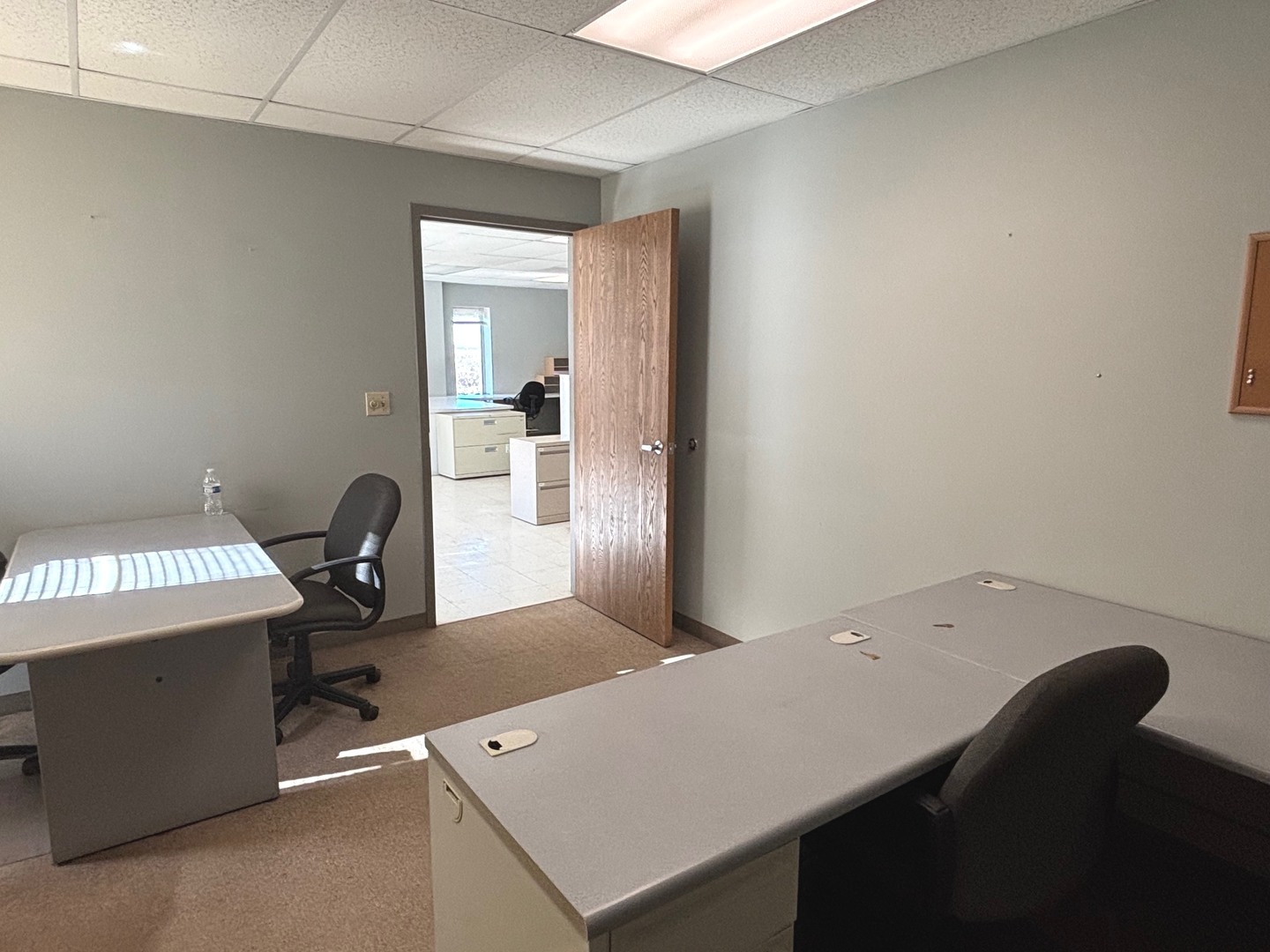 2106 County Road 1000 East Champaign, IL 61822 - Photo 17 of 26 a room with a table and chairs