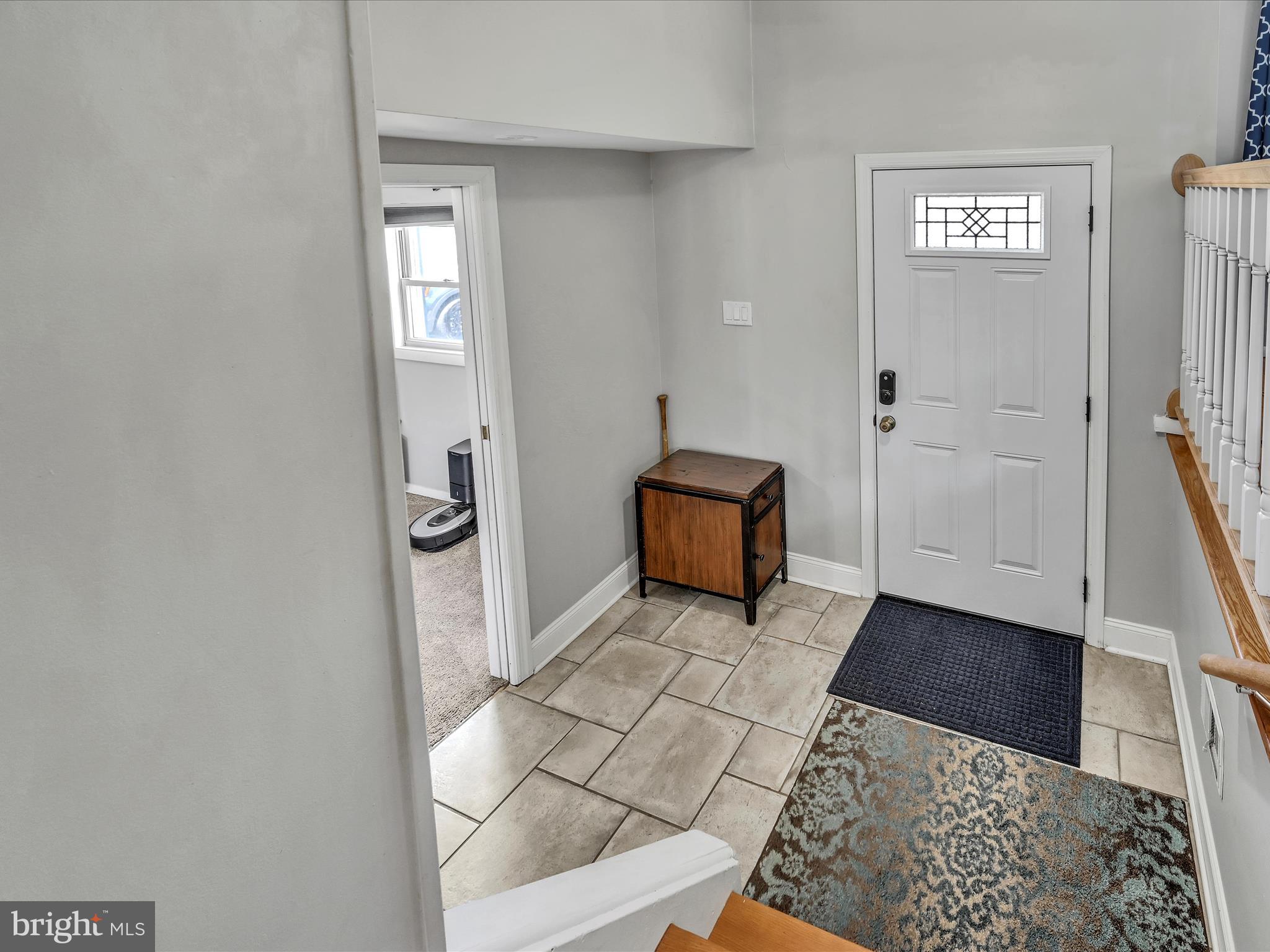 1823 Stonington Road Bethlehem, PA 18018 - Photo 12 of 35 Foyer