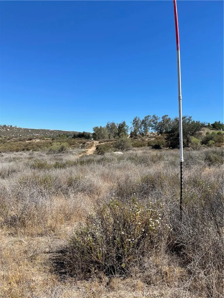 21 Stier Hemet, CA 92544 - Photo 7 of 12 a view of beach and tree