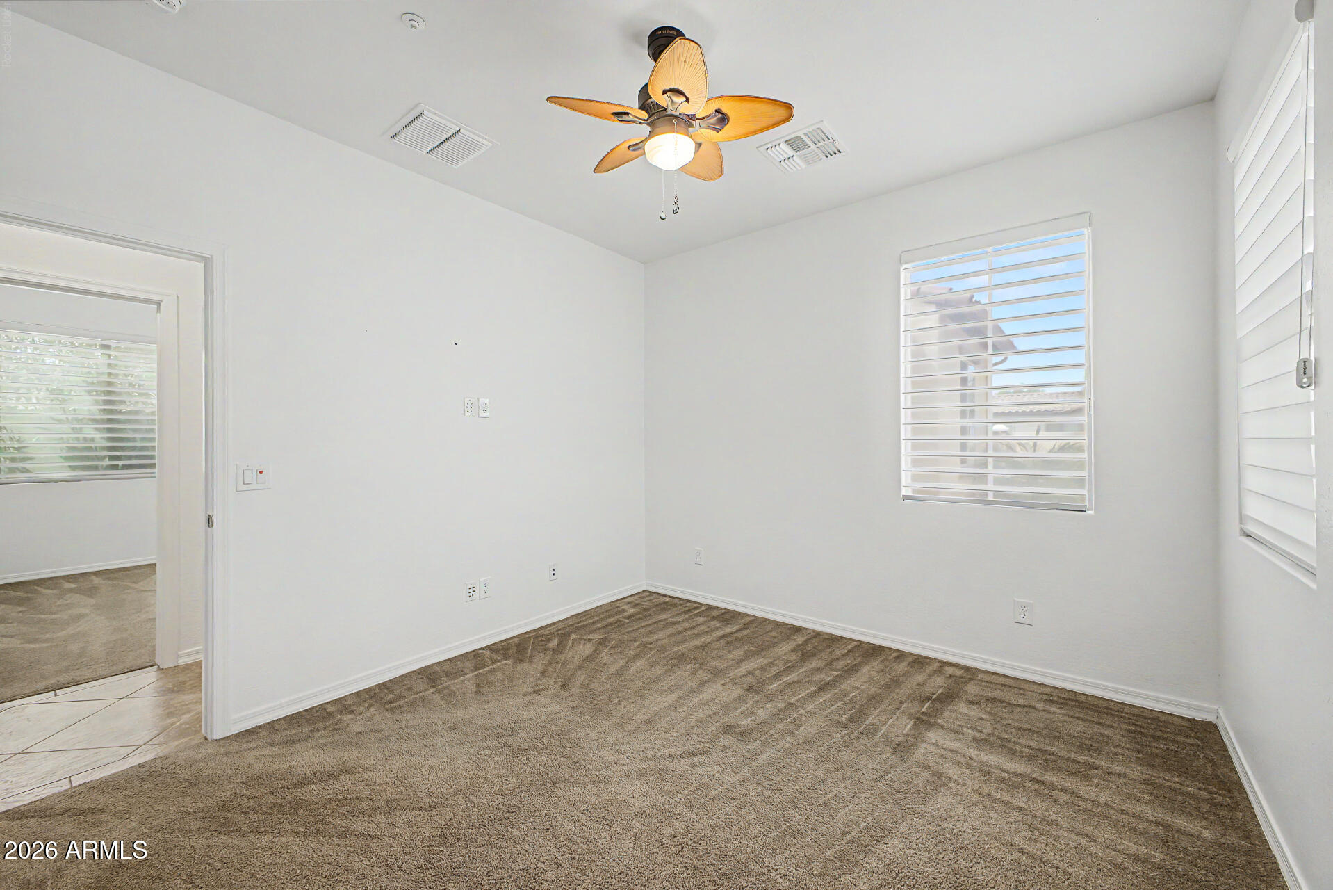 6587 South Martingale Road Gilbert, AZ 85298 - Photo 33 of 57 16 - Martingale 6587