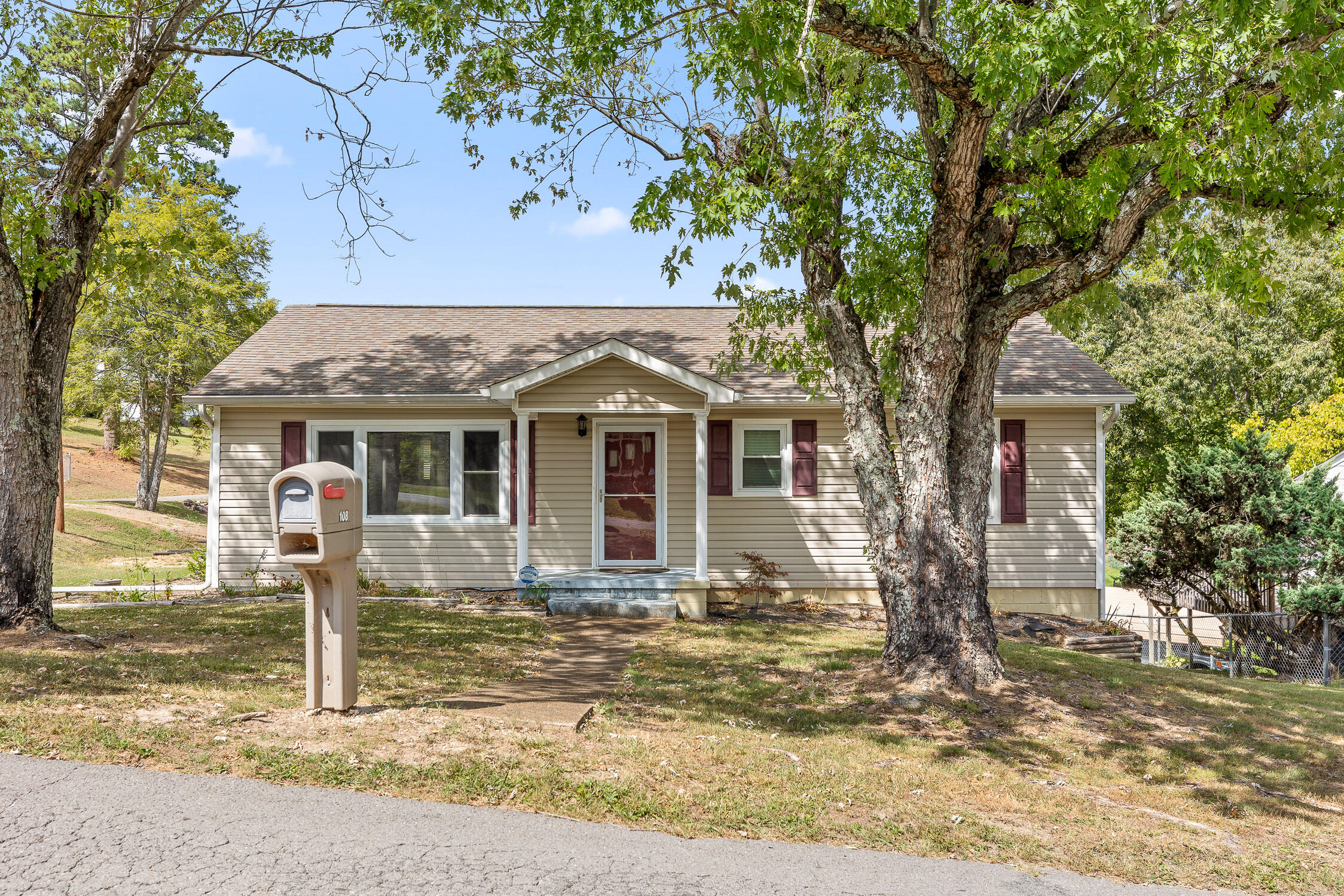 108 Ensign Road Rossville, GA 30741 - Photo 1 of 44 Ensign-1