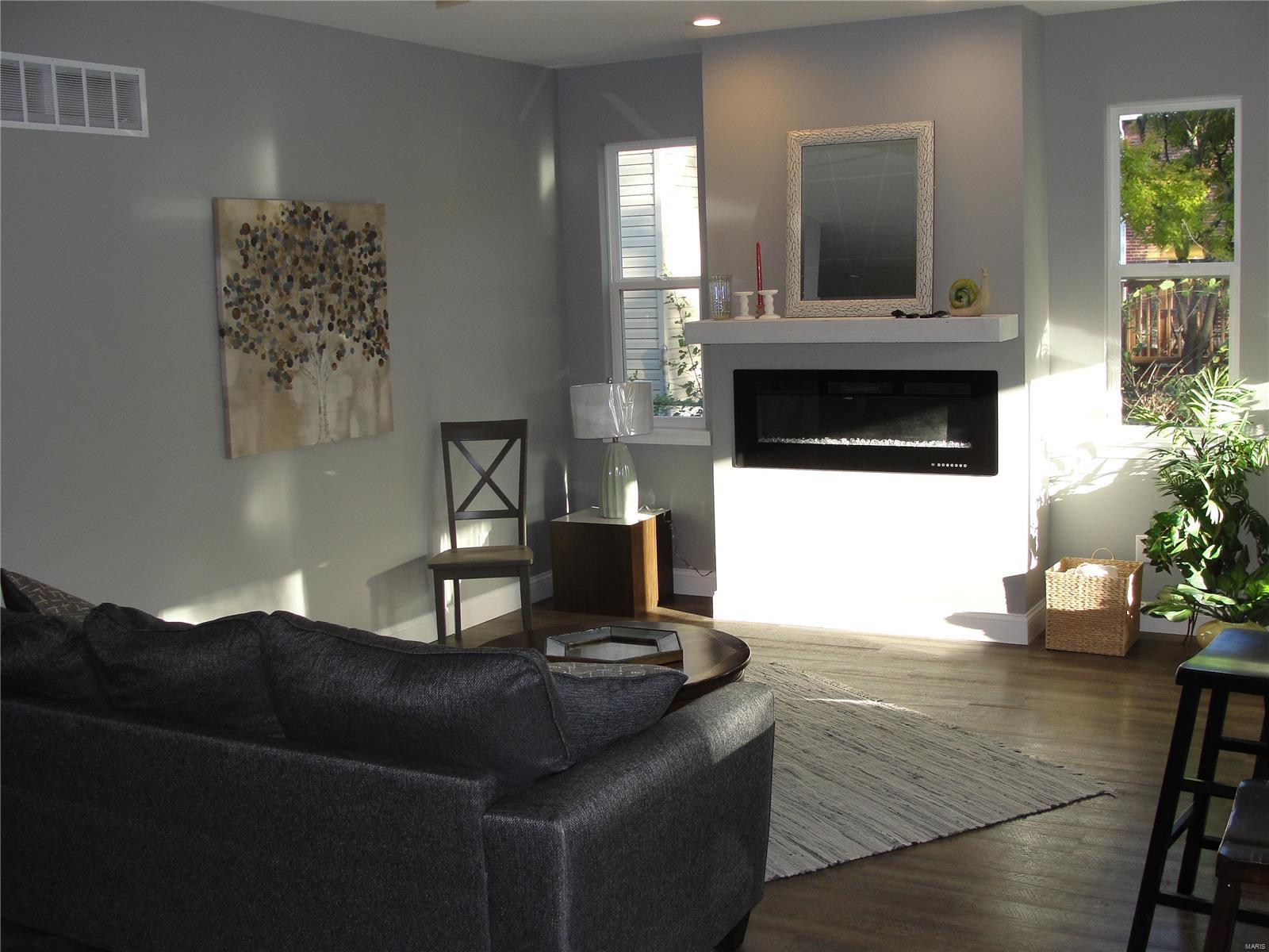 5148 Heege Road Affton, MO 63123 - Photo 6 of 23 Gallery Image 6